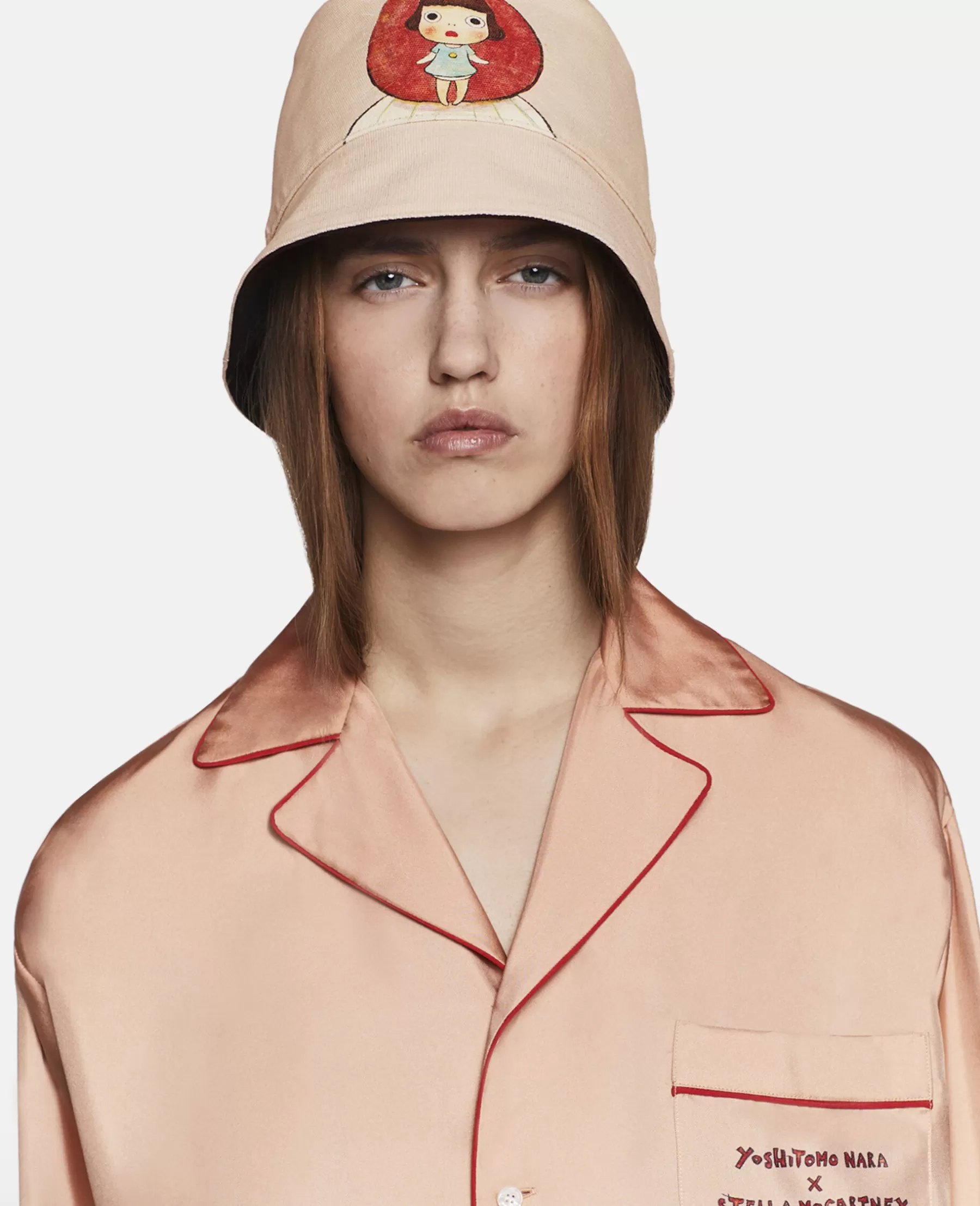 Stella McCartney Sinister Child Print Bucket Hat Flash Sale